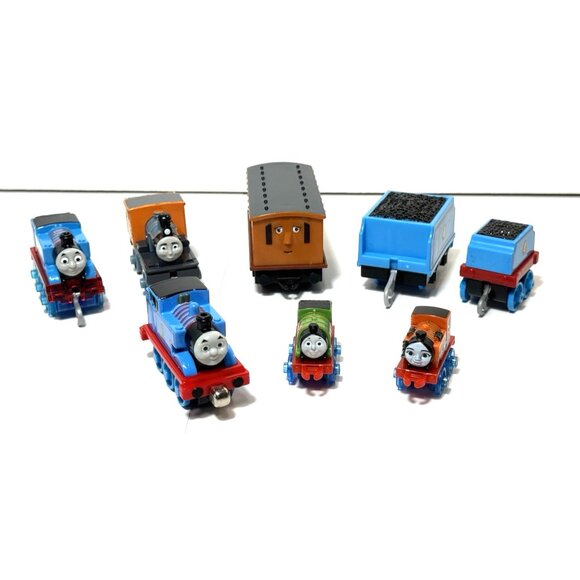 Thomas The Tank Engine And Friends Train Lot of 7 Mixed Sizes Types Clarabel - Picture 1 of 11
